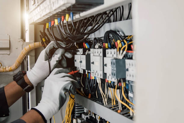 Best Commercial Electrician Services  in Cranston, RI